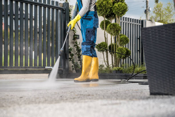 Best Concrete Pressure Washing  in Brooklyn, WI