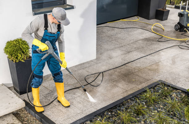 Best Commercial Pressure Washing  in Brooklyn, WI